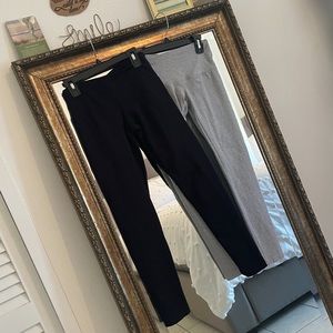 Set of 2 - Black & Gray Leggings - Loungewear